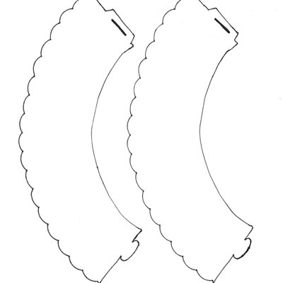 Scalloped Cupcake Wrappers