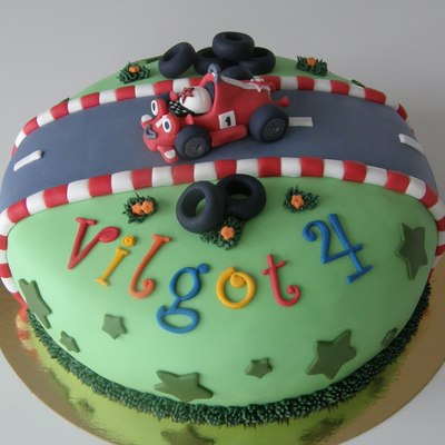 Roary Cake