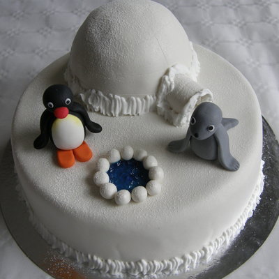 Pingu Cake