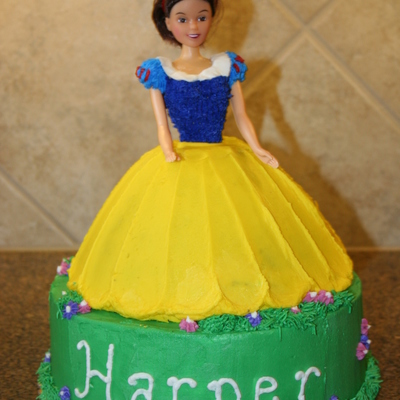 Snow White Cake