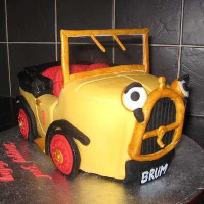 Brum Birthday Cake