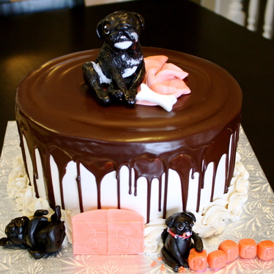 Renees's Pug Cake!