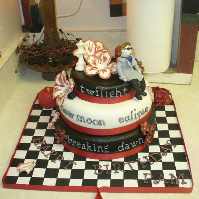 Twilight Birthday Cake