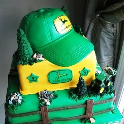 A "manly" John Deere Cake