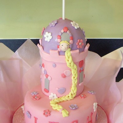 Leah's Rapunzel Cake