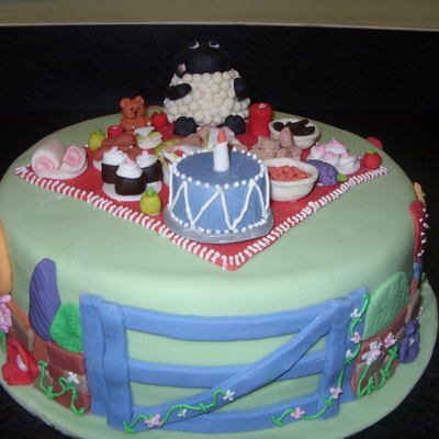 Luke's Timmy Time Cake