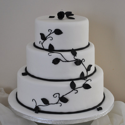 Classic Black & White 3 Tier Stacked Cake