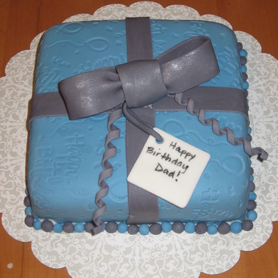 Present Cake For Dad