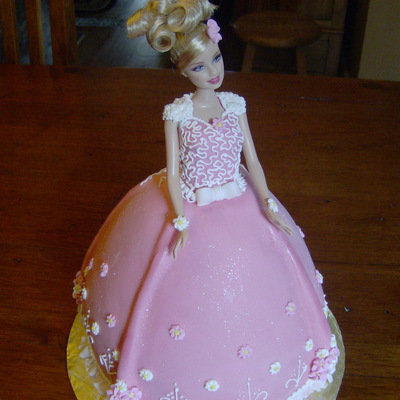 Barbie Cake