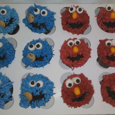 Elmo & Cookie Monster Cupcakes