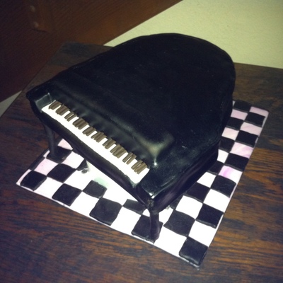 Baby Grand Piano Chocolate Feast