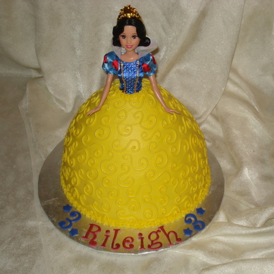 Snow White Doll Cake