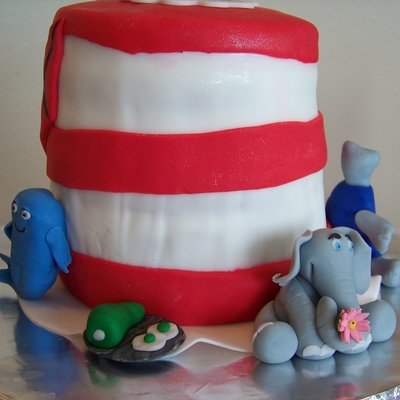 Dr. Seuss Birthday Cake