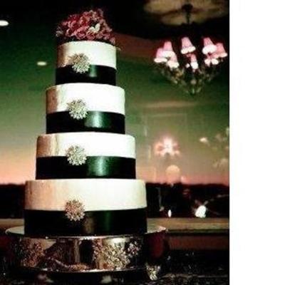 Black And White Wedding Cake