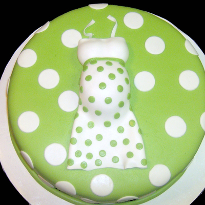 Small Baby Bump Cake