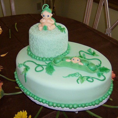 Male Sweet Pea Baby Shower Cake