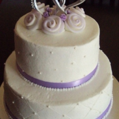 Round Lavender Wedding Cake