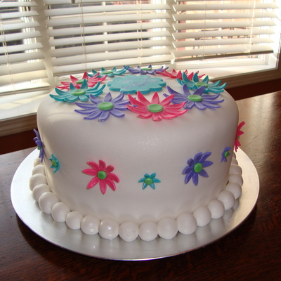 Daisy Cake