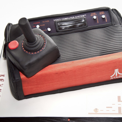 Atari 2600 Cake