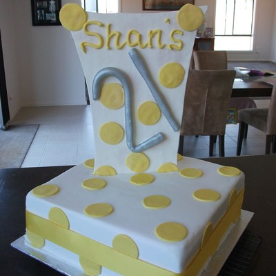 21St Spotty Cake
