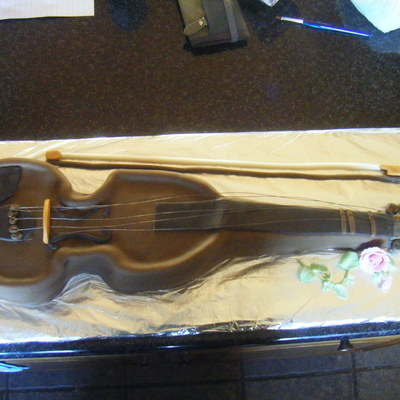 Fiddle Birthday Cake