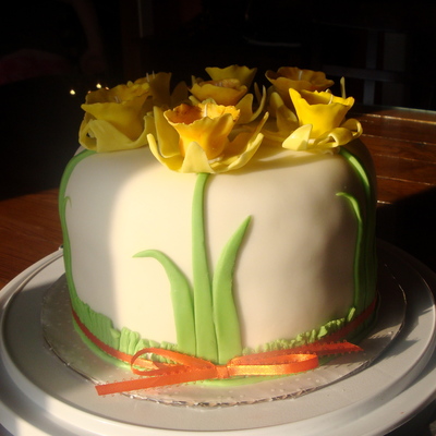 Spring Daffodil Cake