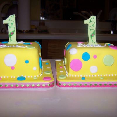 Two Peas Smash Cakes