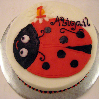 Ladybug Smash Cake