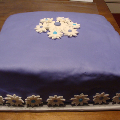 Daisey Reception Cake