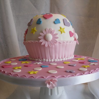 Jackies Giant Cupcake