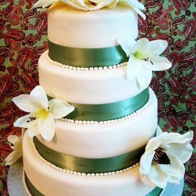 Magnolia Wedding Cake
