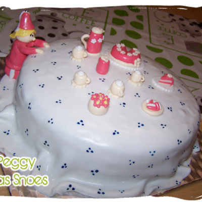 A Cake For My Collagues At Work