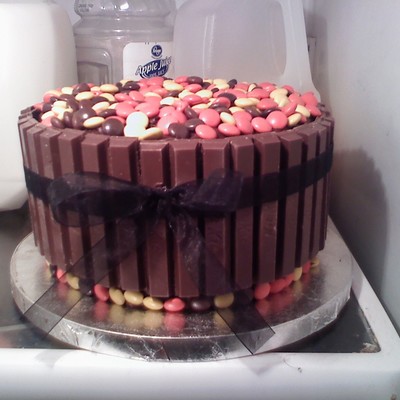 Peanut Butter And Chocolate Basket