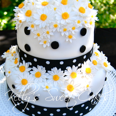 Daisy Cake