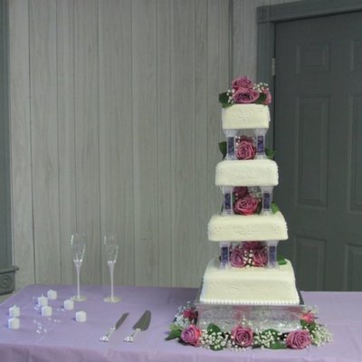 Wedding Cake 4-Tiered