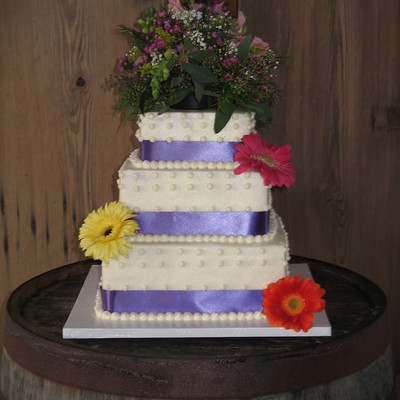 Country Wedding With Spring Flowers