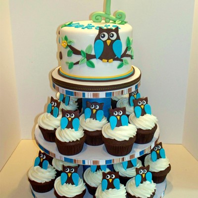 Owl Cupcake Tower