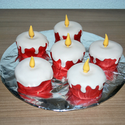Cupcakes Christmas Candles