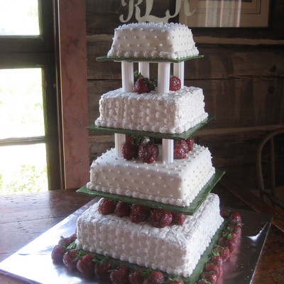 Farmhouse Strawberry Wedding Cake