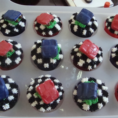 Racecar Cupcakes