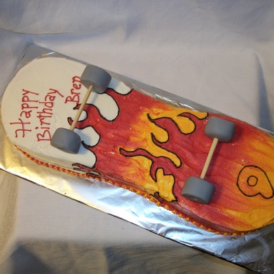 Skateboard Cake