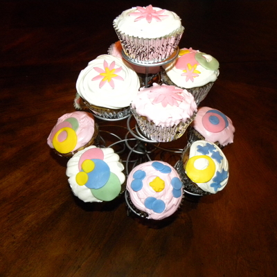 Cupcakes For Emmie