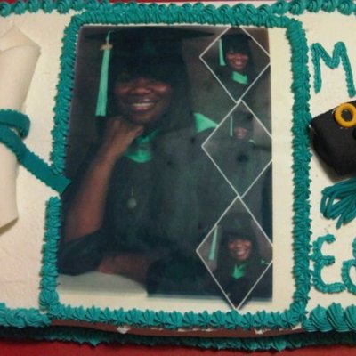 Grad Cake