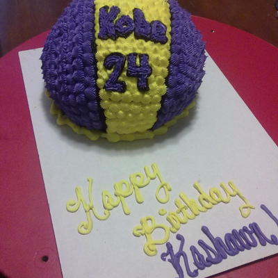 Lakers Cake