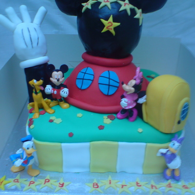 Mickey Mouse Clubhouse Cake