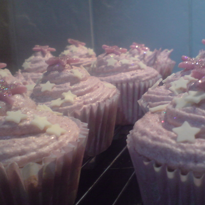Raspberry And White Chocolate Cupcake With Raspberry Marshmallow Butter Icing