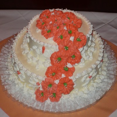 Peach Petunia Wedding Cake