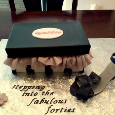 Shoe And Shoebox Cake