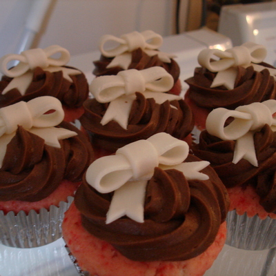 Maraschino Cherry Cupcakes