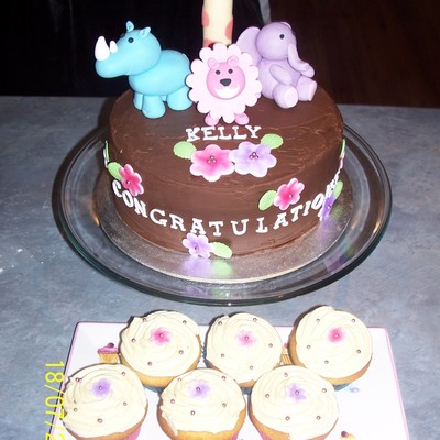Cutesy Jungle Babies Cake